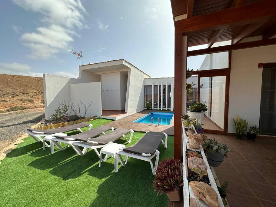 Private Villa With Pool In The Mountains Pájara Екстериор снимка