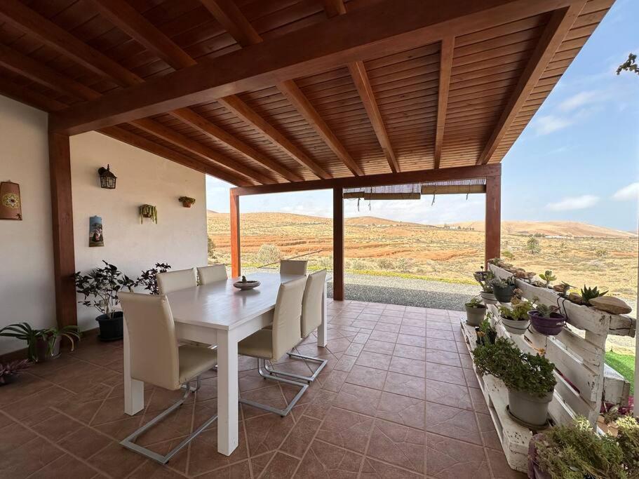 Private Villa With Pool In The Mountains Pájara Екстериор снимка